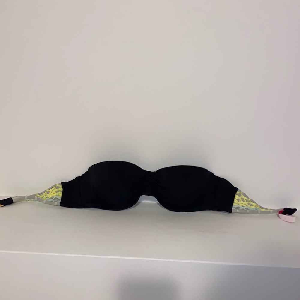 Victoria secret bathing suit top